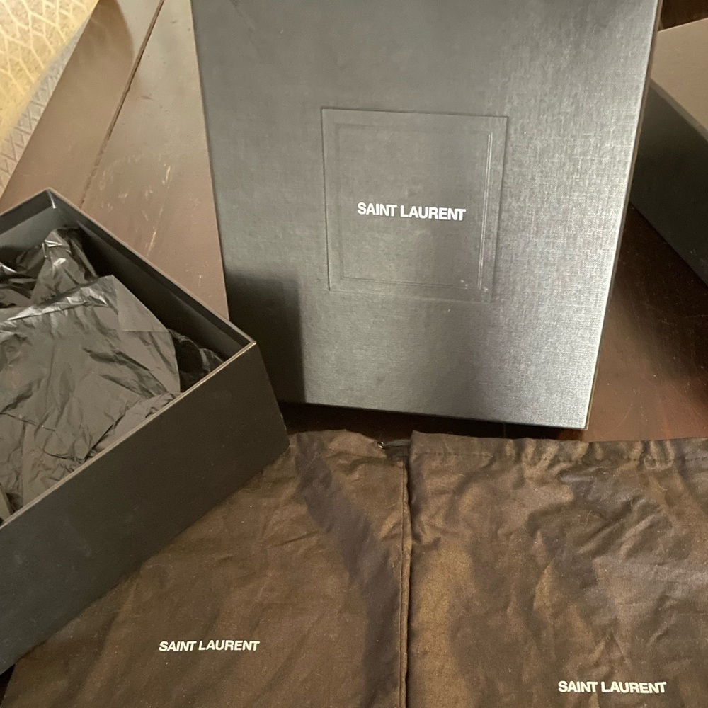 Saint Laurent Robin 86 Strap Sandals. - Picture 7 of 8